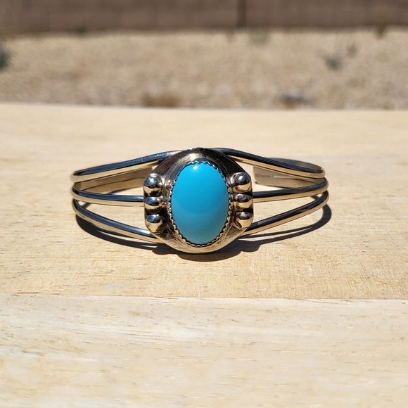 Navajo Silver Plated Oval Sleeping Beauty Turquoise Studded Handmade Bracelet - Picture 4 of 9